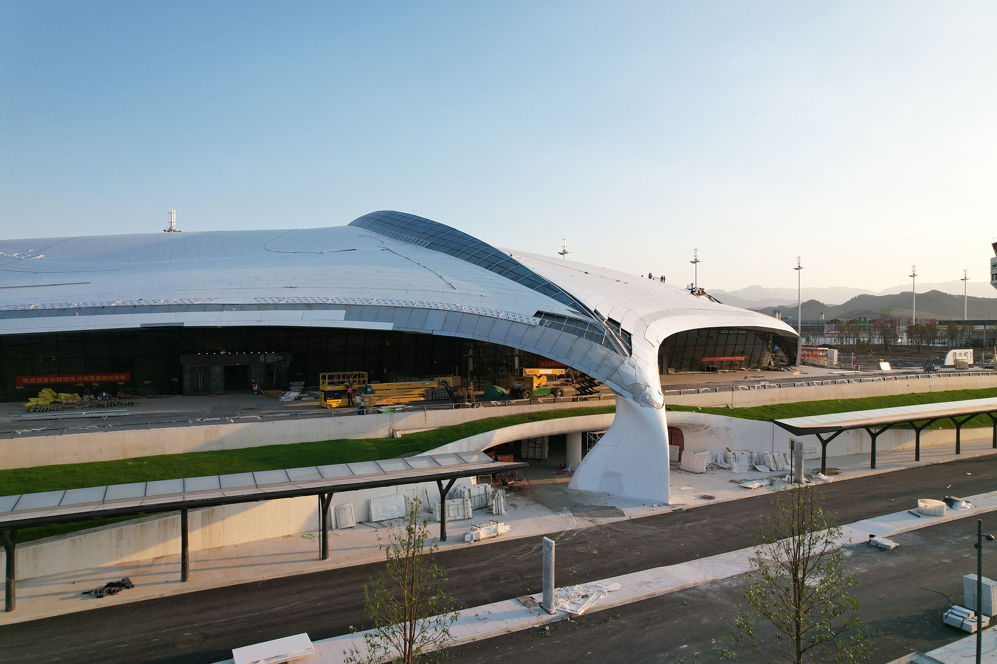 Lishui Airport by MAD Architects (cr: JK Wang)