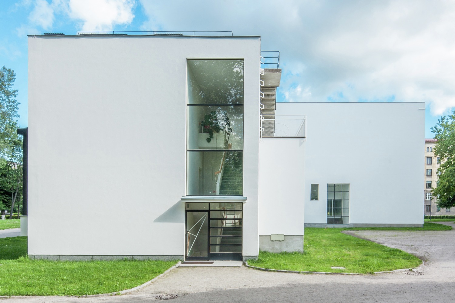 Viipuri Library's clean and simple facade