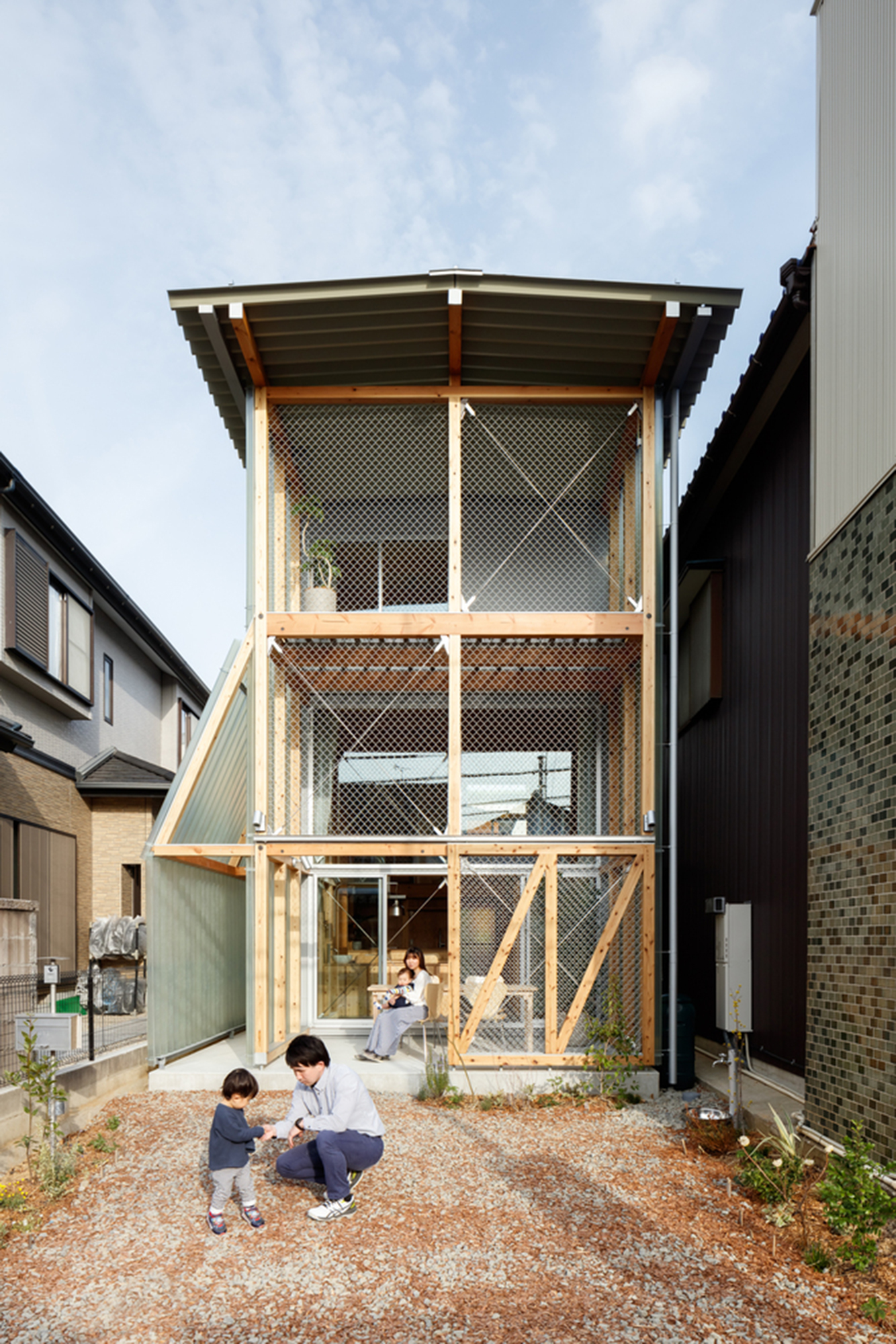 Minimum House by Nori Architects 