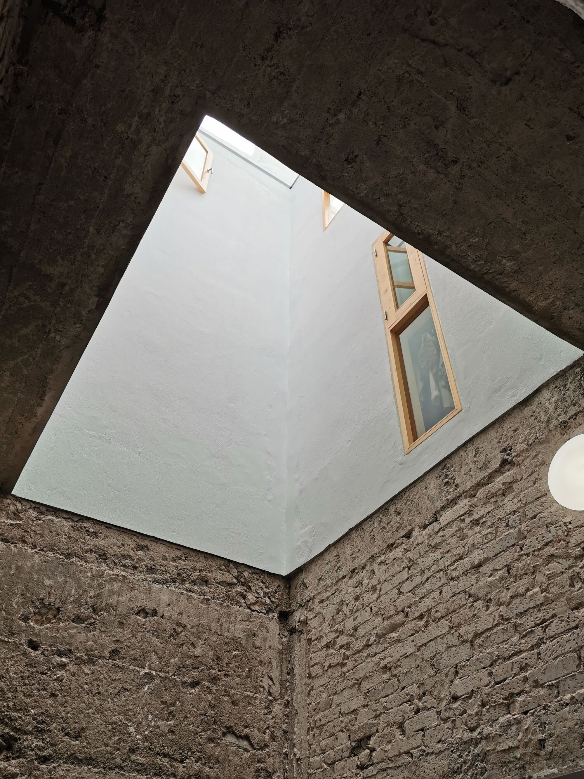 Materials of the Naked House