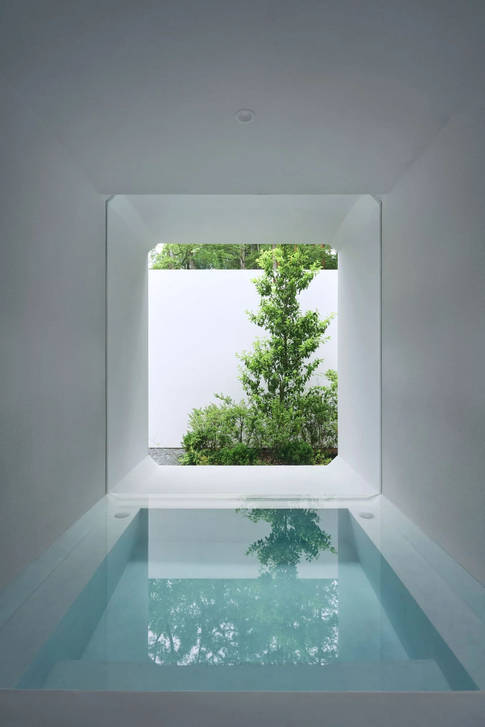 The bathtub at Culvert Guesthouse means uninterrupted continuity