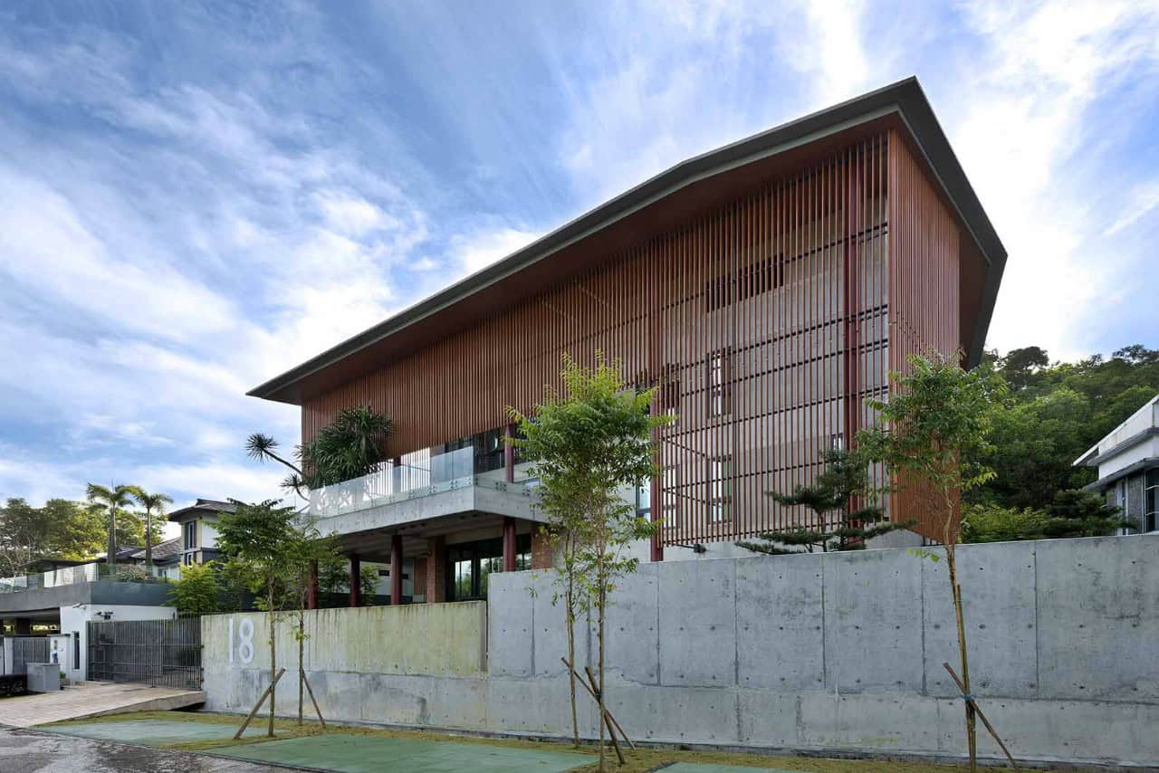 House No. 18 in Petaling Jaya, Malaysia  (cr: DRTAN LM Architect)