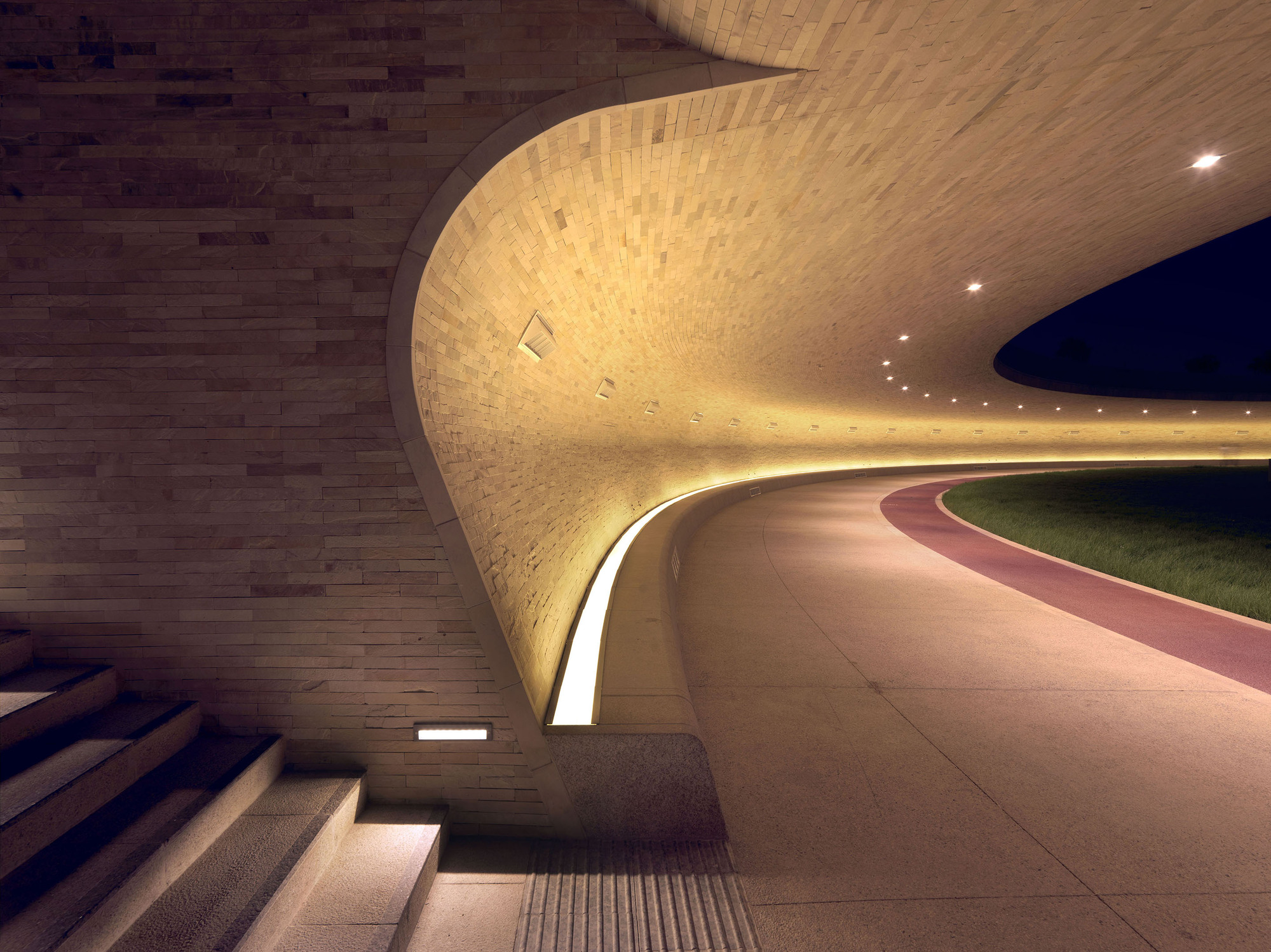 The design of Oxygen Park was inspired by the formation of molten soil and wind-eroded rock in a natural desert environment