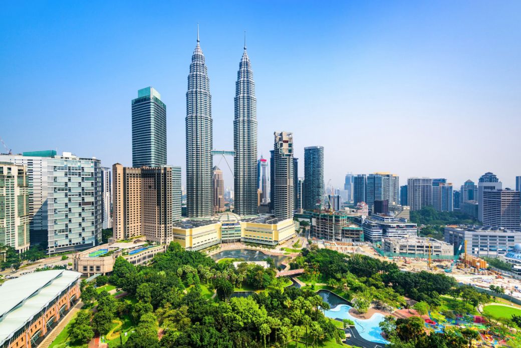 Petronas Towers by CÃ©sar Pelli