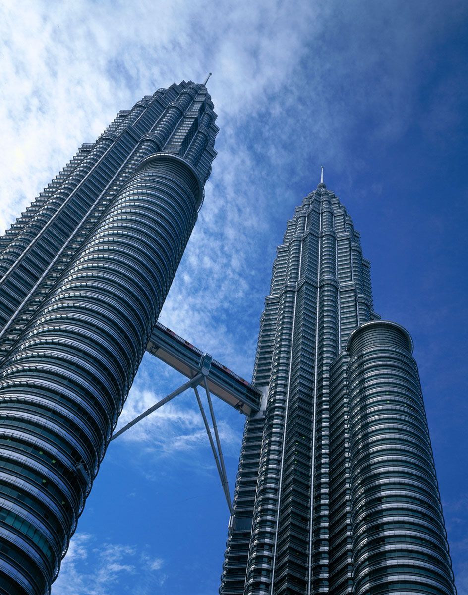 World record breaking Petronas Twin Towers