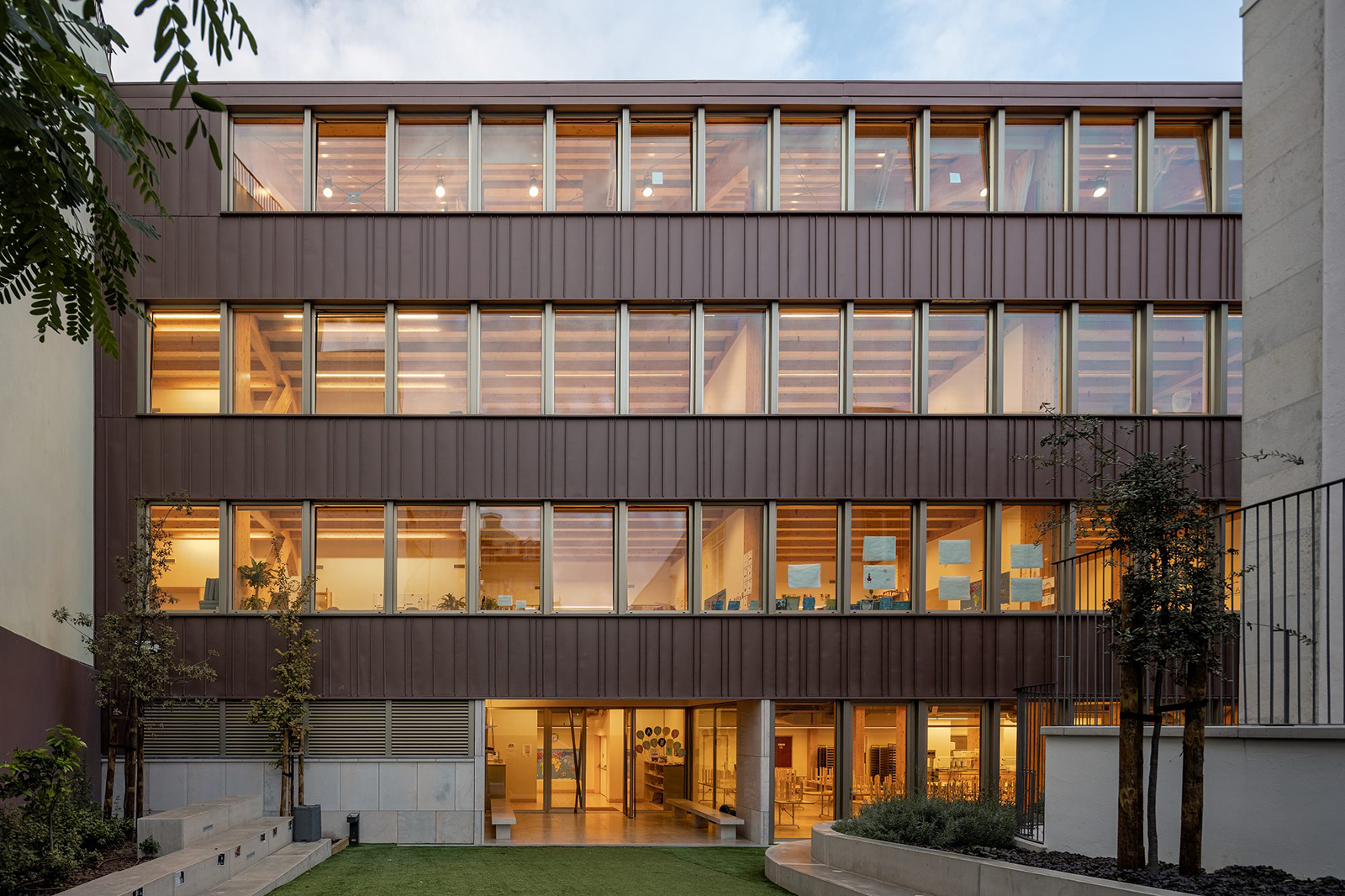 Redbridge School with four stories