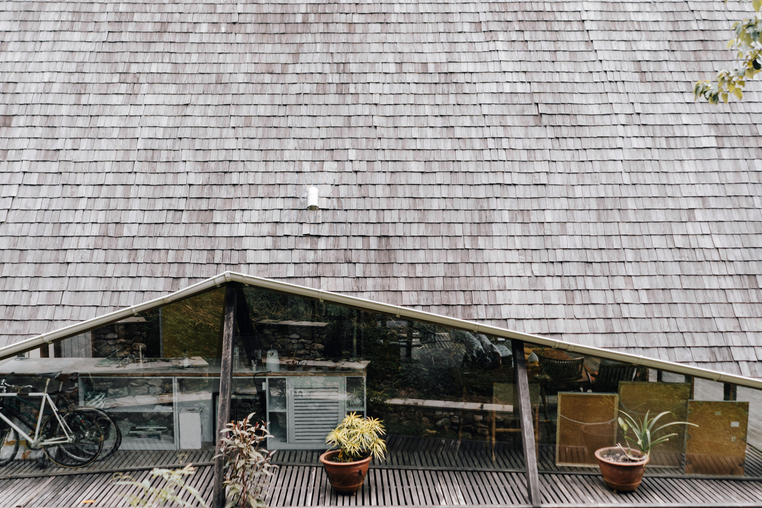 Outdoor view of the RL House, Photo by Muhammad