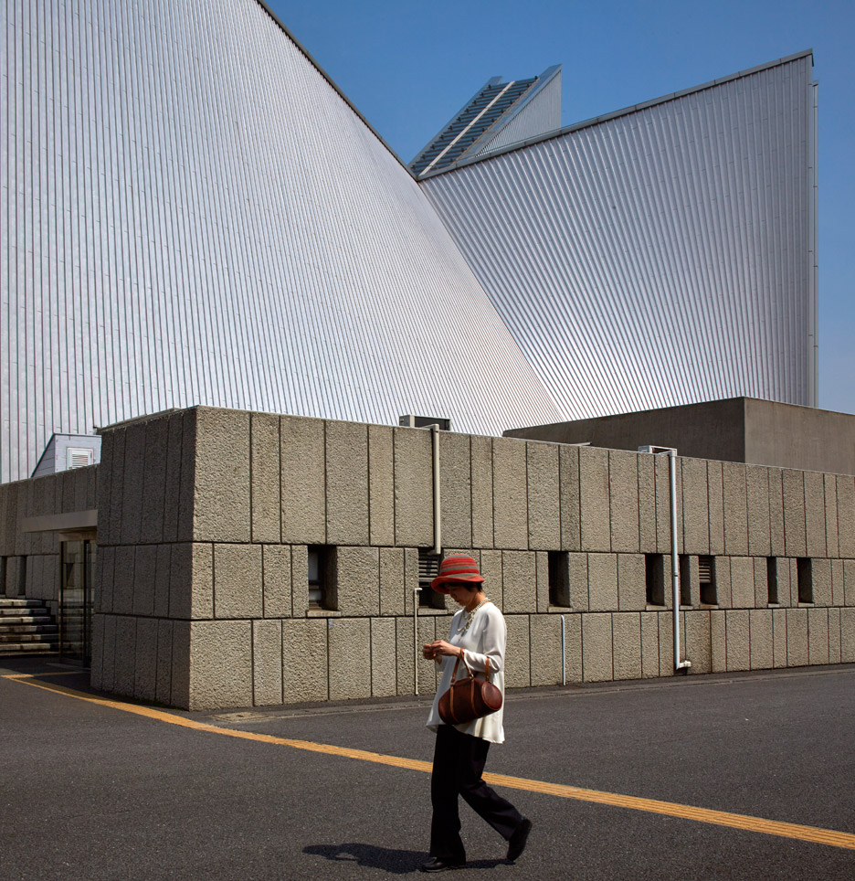 Stainless steel and galvanized aluminum facade of St. Mary's Cathedral