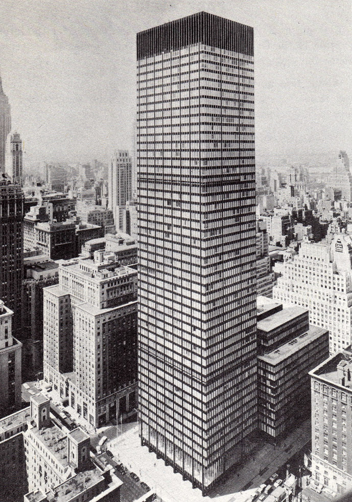 Union Carbide Building by SOM (cr: SOM)