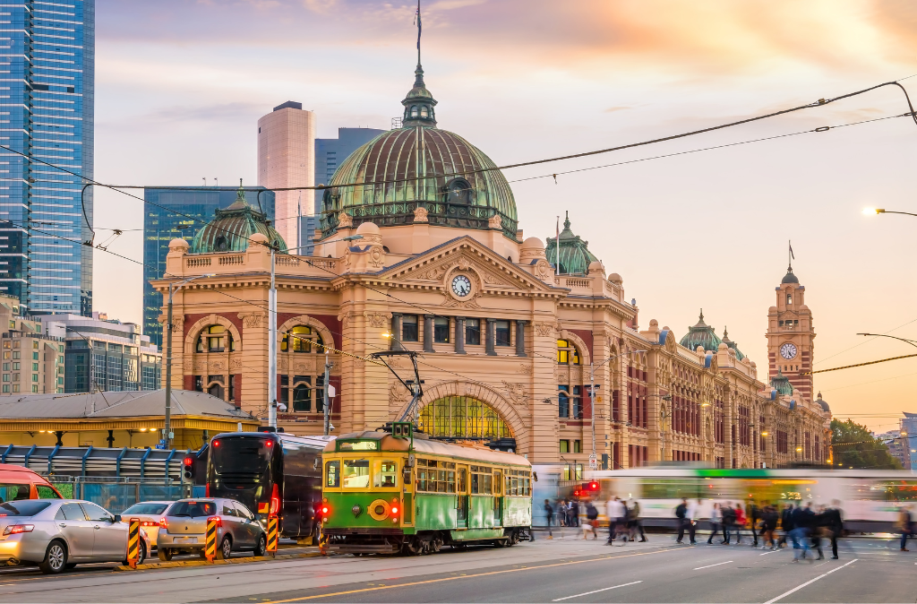 Flinders Street Station and Flinders Street in Melbourne (cr: Victorian Coalition Government)