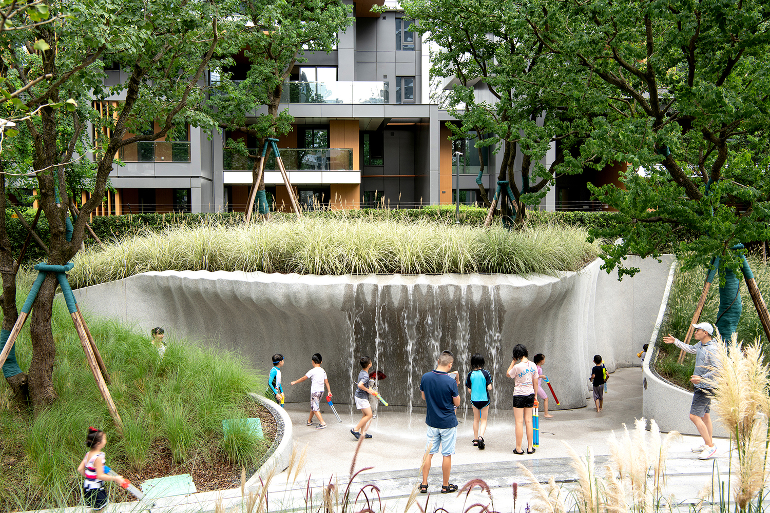 A place where residents can relax and play (cr: Bing Lu)