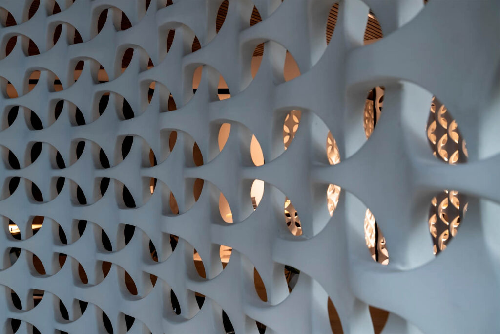Woven Screen Office by Takashi Niwa Architects 